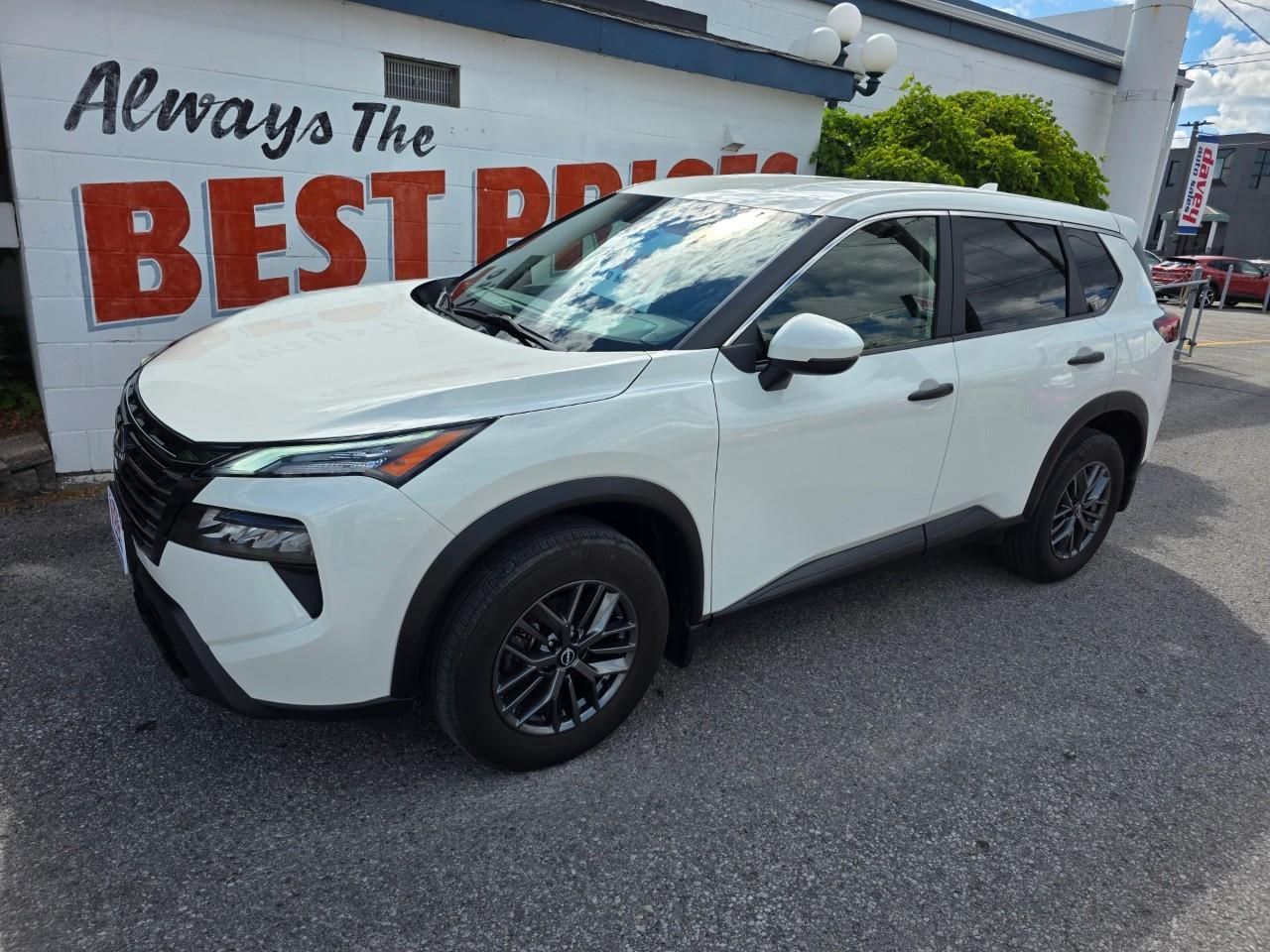 2024 Nissan Rogue S 4dr All-Wheel Drive Sport Utility Photo3