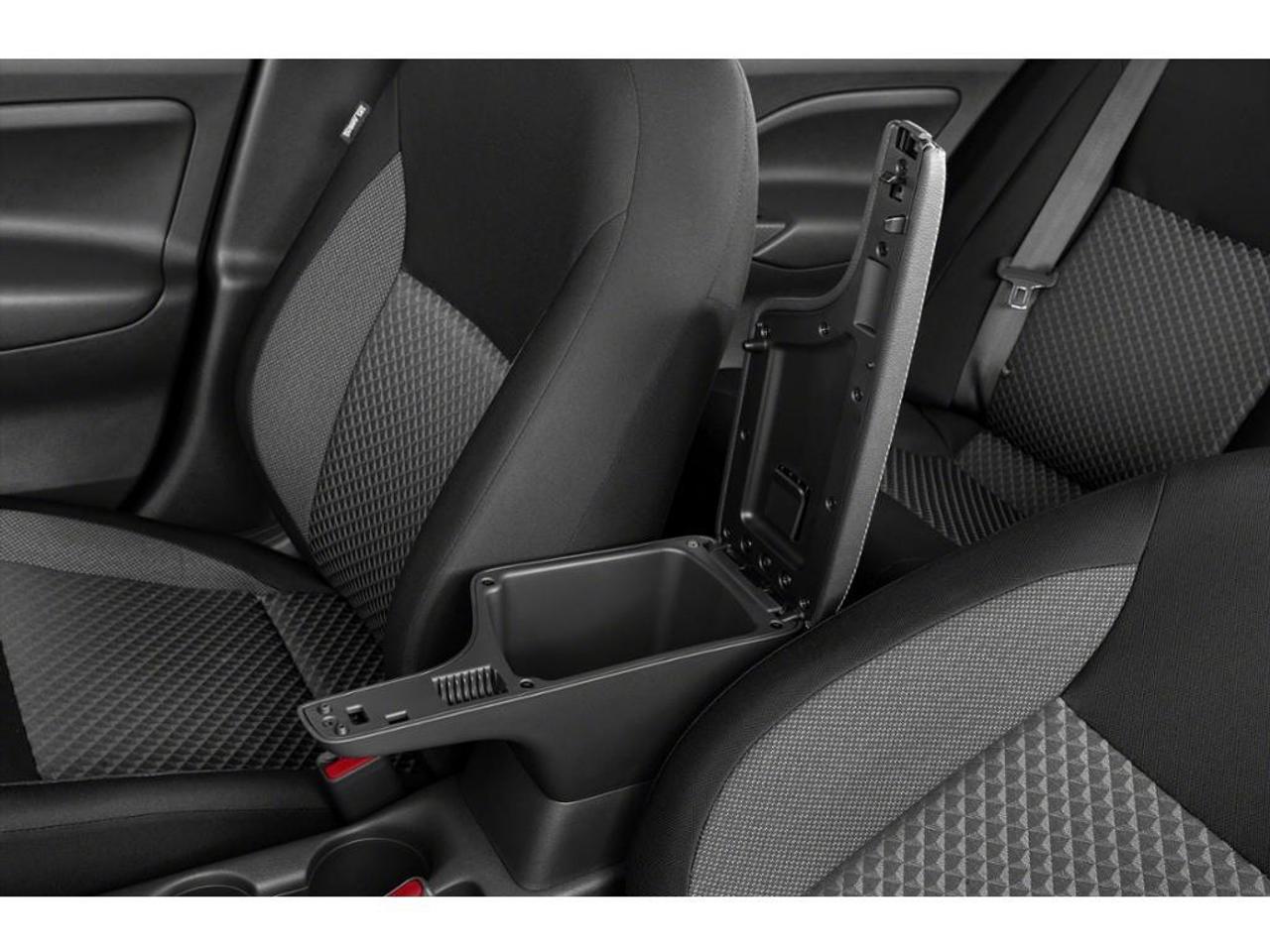 2021 Nissan Versa SV 4dr Sedan Photo