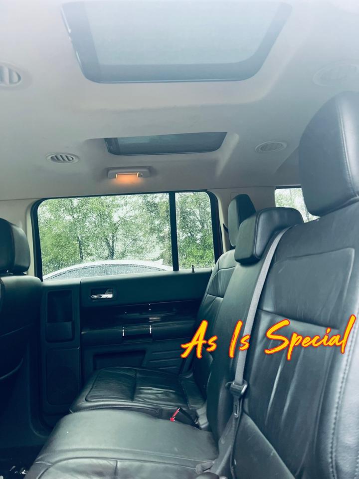 2013 Ford Flex SEL 4dr All-wheel Drive Photo