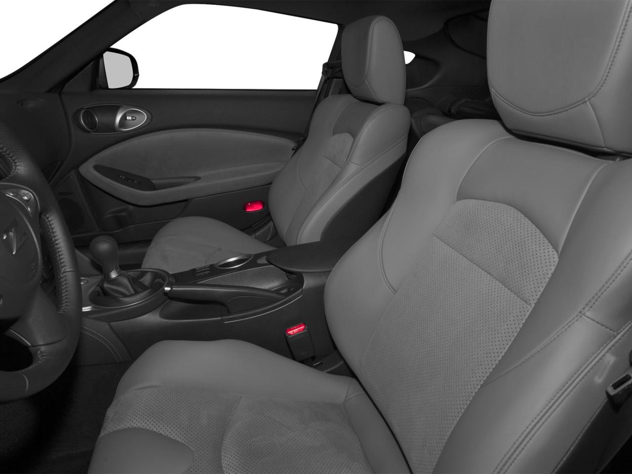 2016 Nissan 370Z 2dr Cpe Manual Sport Photo