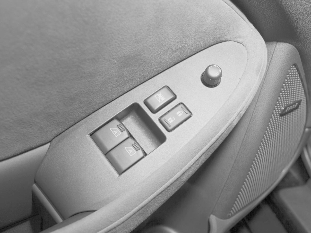 2016 Nissan 370Z 2dr Cpe Manual Sport Photo