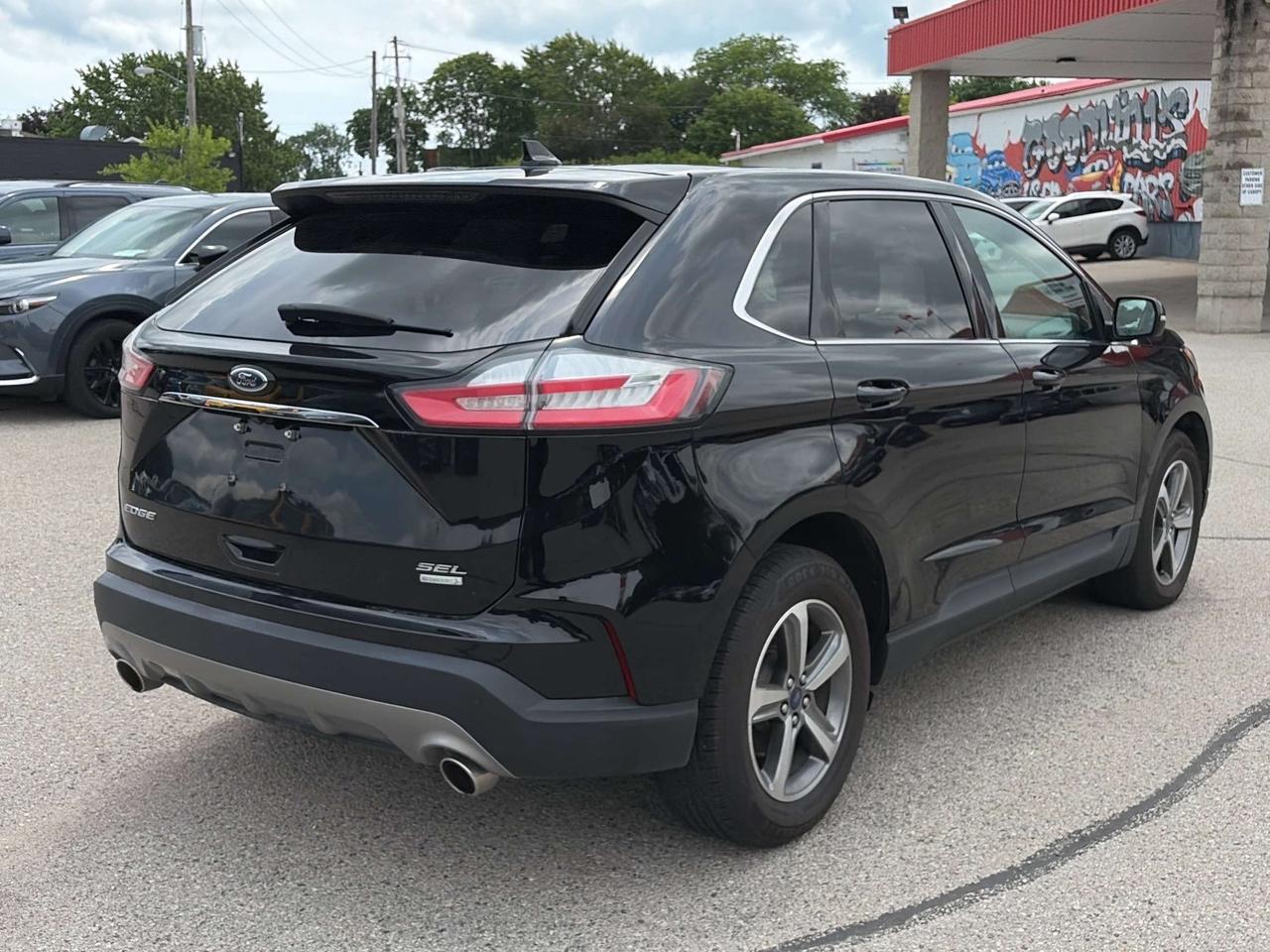 2020 Ford Edge SEL FWD, HEATED SEATS/ WHEEL, REMOTE START! Photo