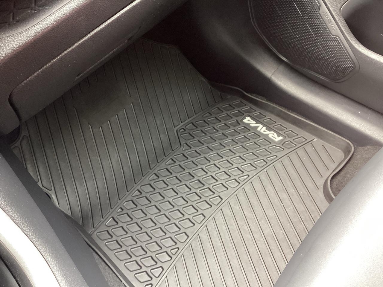2021 Toyota RAV4 Hybrid Technology Pkg AWD Photo3