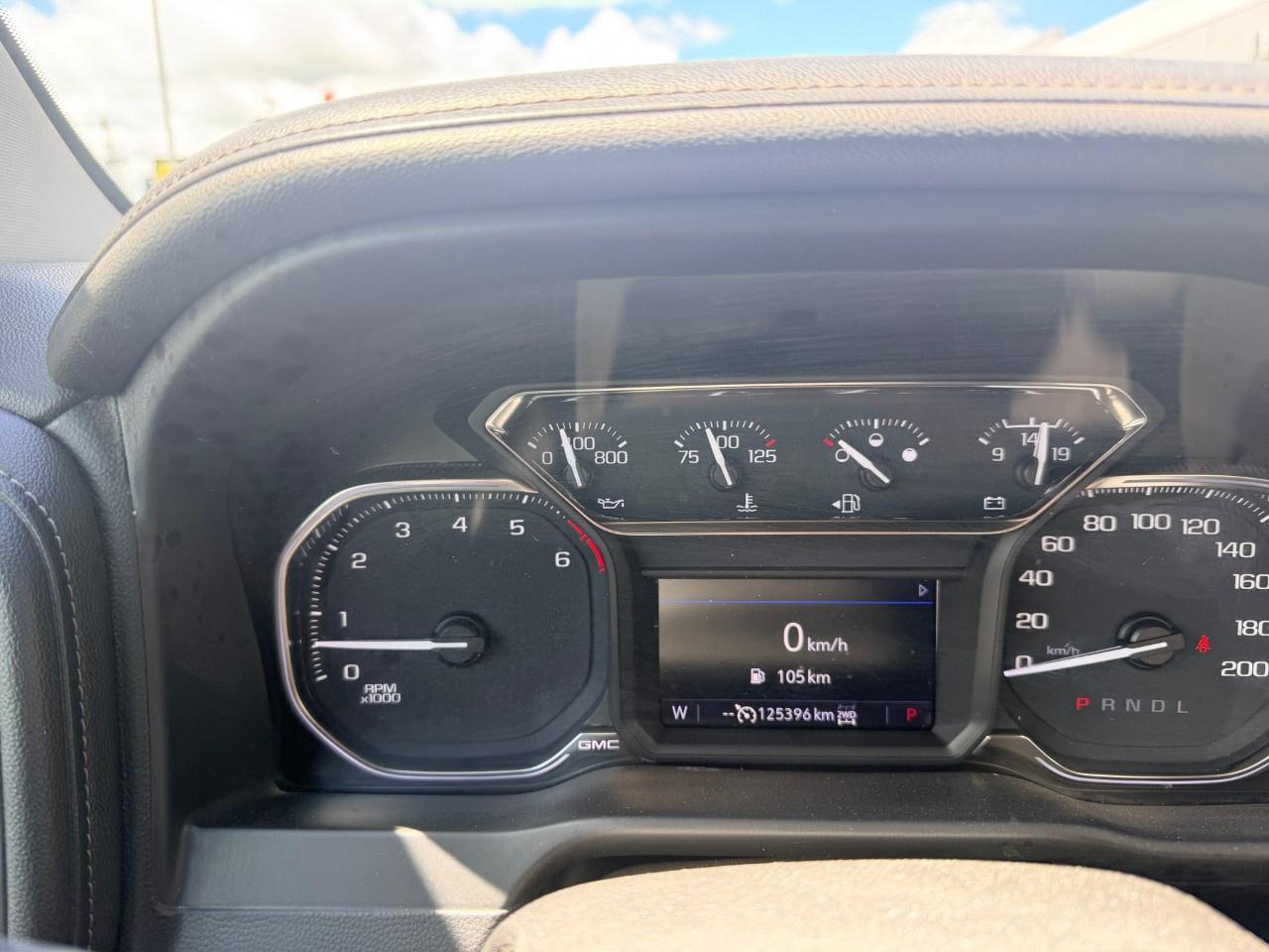2021 GMC SIERRA 2500HD 4WD Crew Cab Standard Box SLE Photo