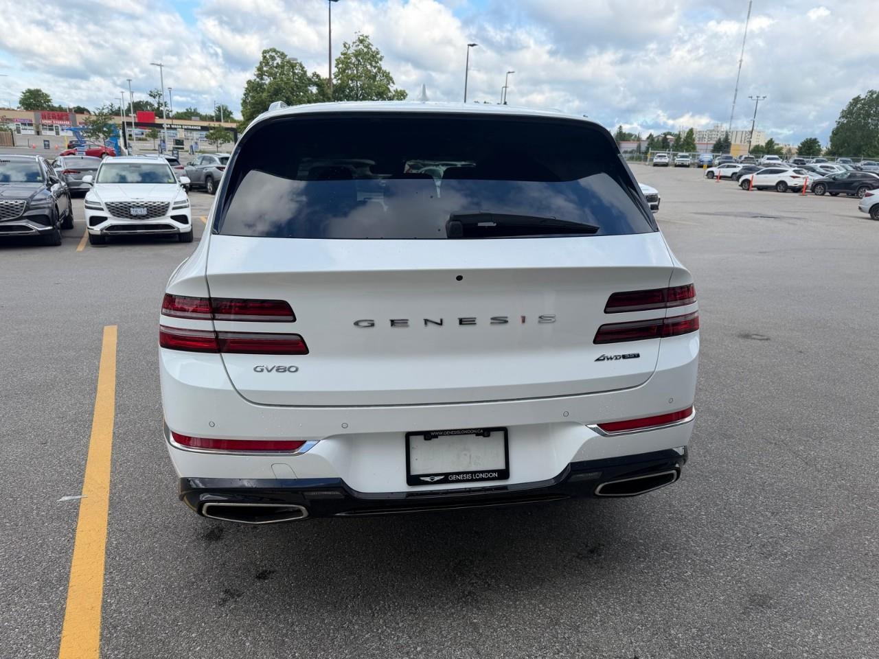 2024 Genesis GV80 3.5T Prestige 7P 4dr All-Wheel Drive Photo