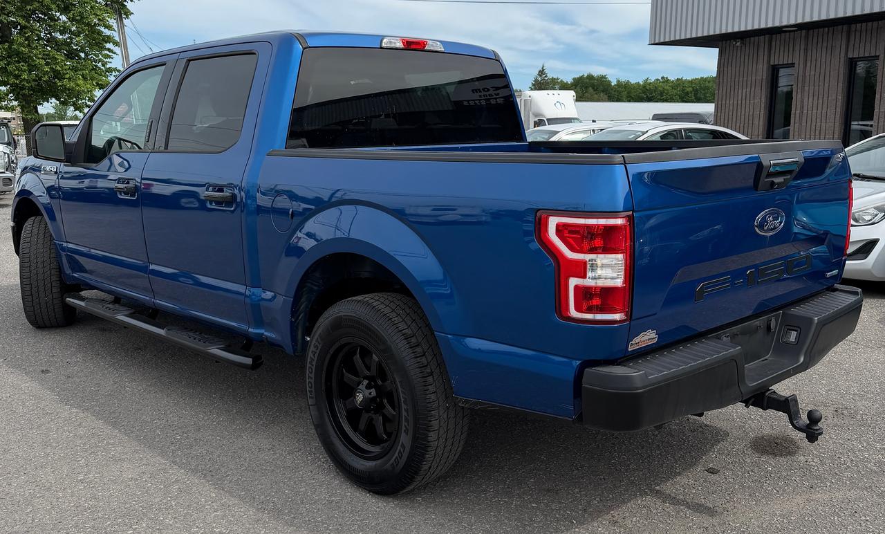 2018 Ford F-150 XLT Photo2
