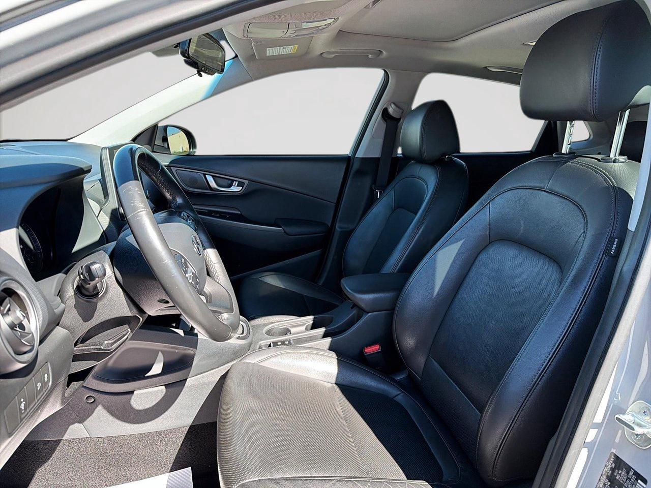 2022 Hyundai KONA Preferred AWD Photo