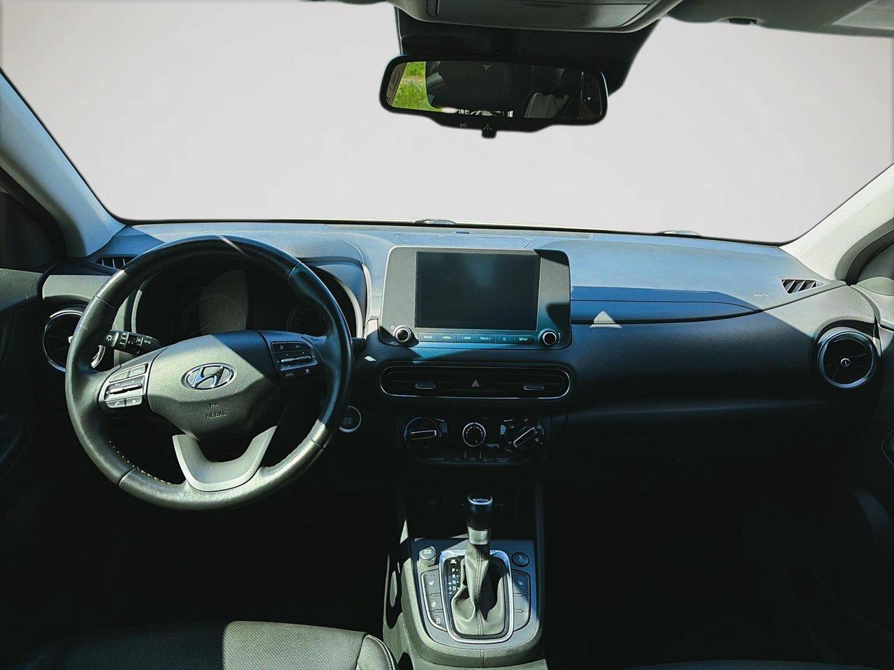 2022 Hyundai KONA Preferred AWD Photo