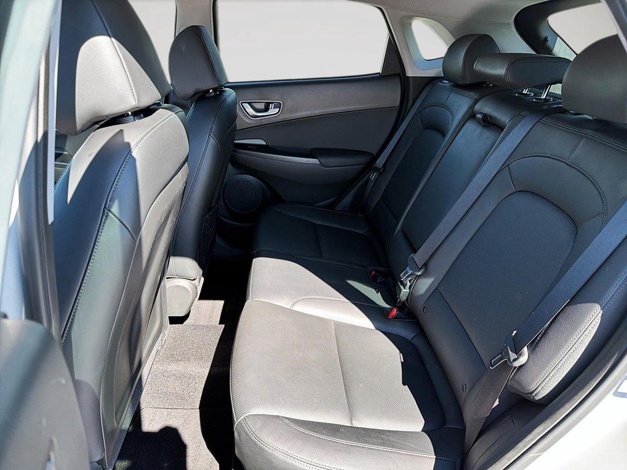 2022 Hyundai KONA Preferred AWD Photo