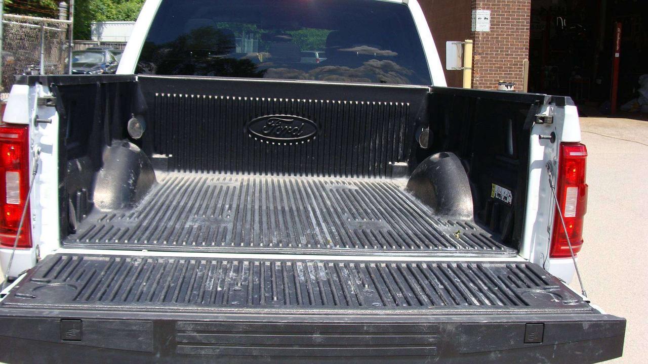 2023 Ford F-150 FUEL EFFICIENT Photo