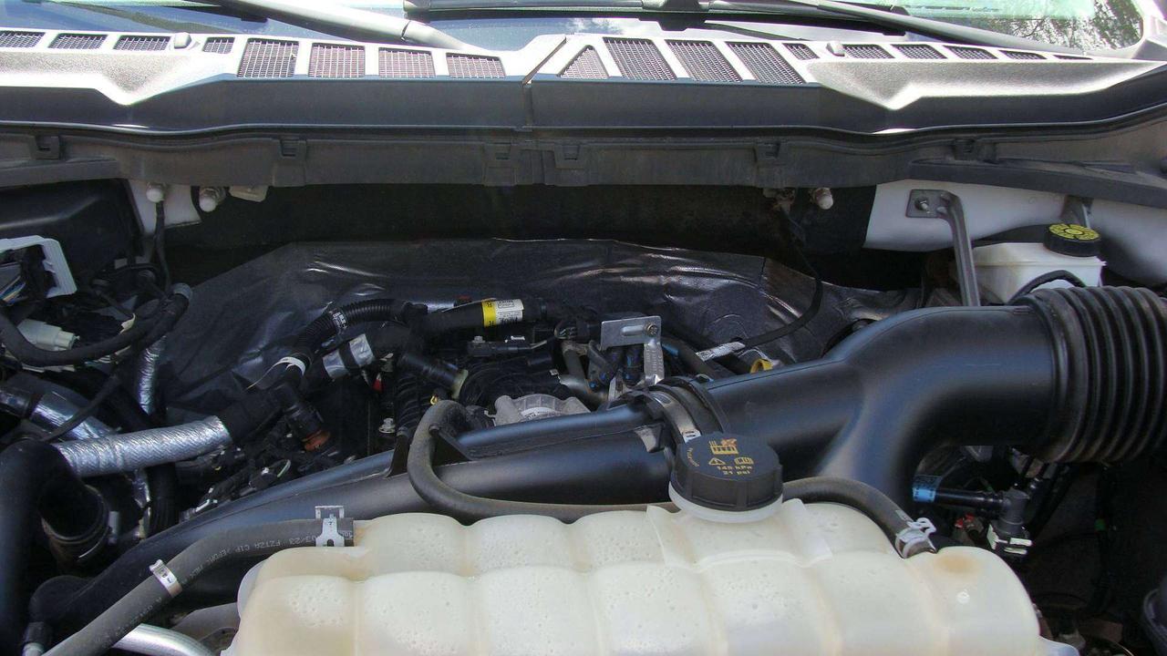 2023 Ford F-150 XLT 4WD SuperCrew 5.5' Box Photo