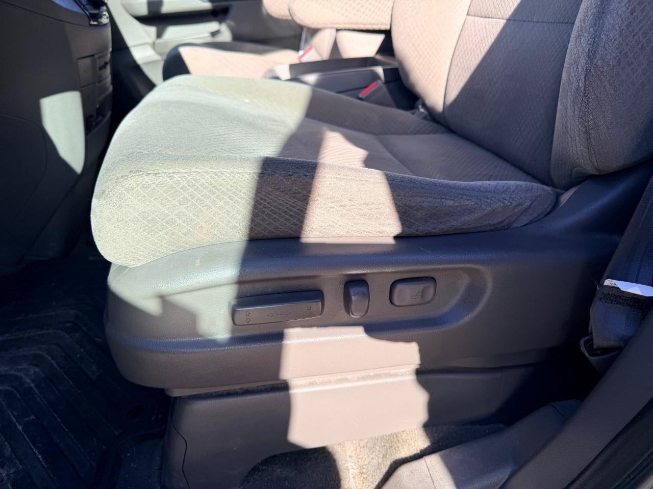 2017 Honda Odyssey EX Photo