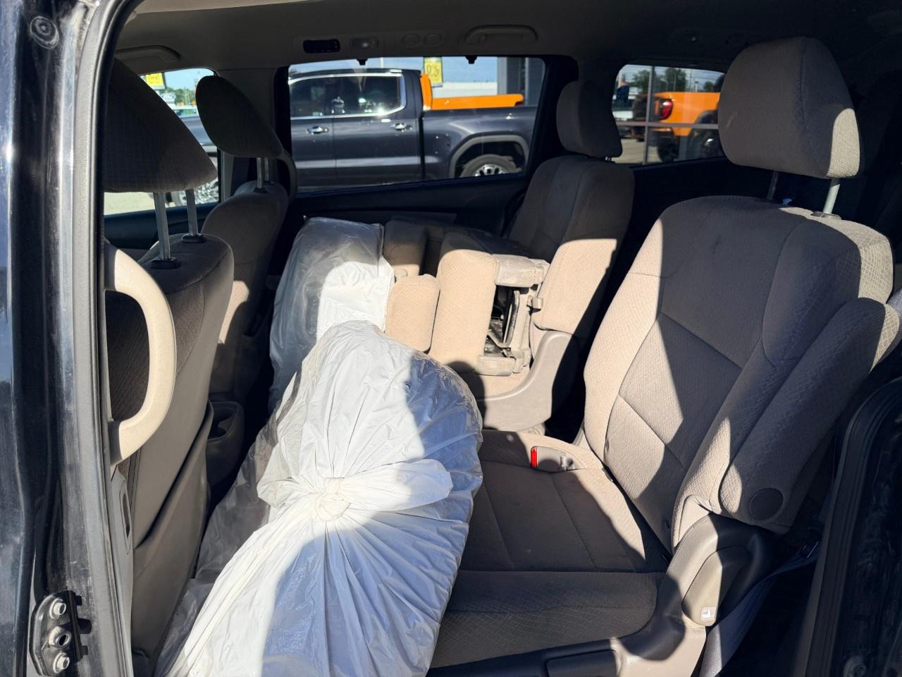 2017 Honda Odyssey EX Photo