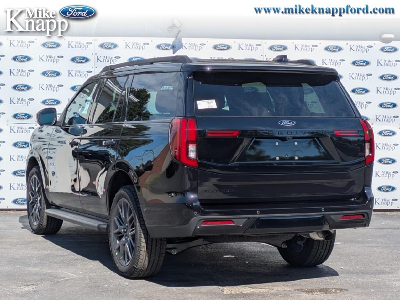 2026 Ford Expedition Platinum Photo