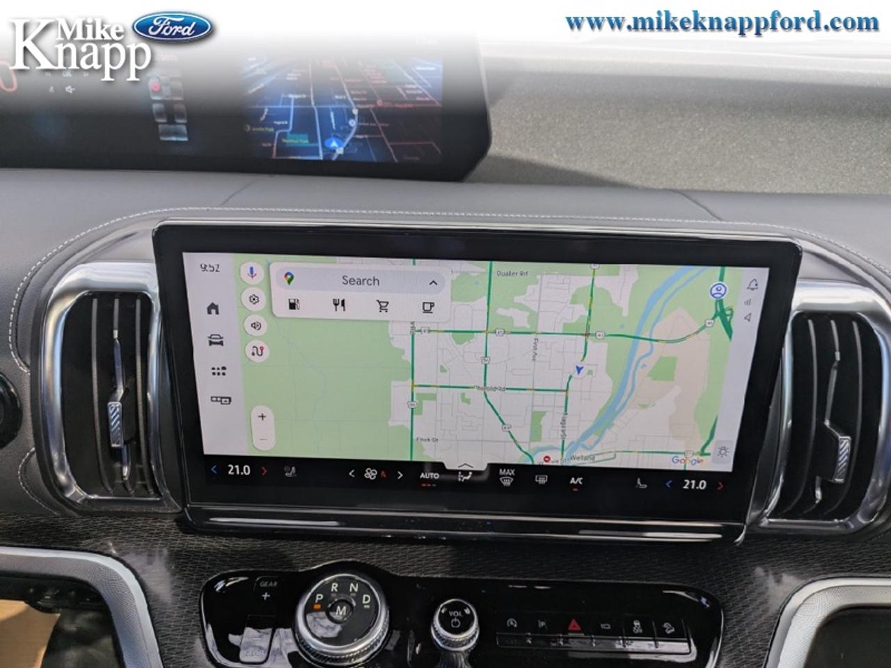 2026 Ford Expedition Platinum Photo