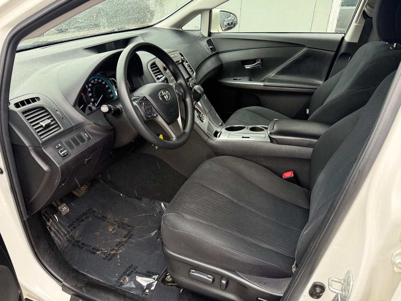 2016 Toyota Venza Base V6 4dr All-wheel Drive Photo