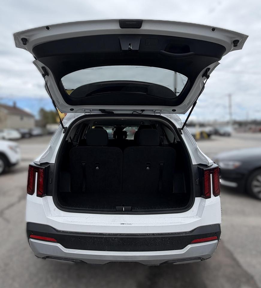 2024 Kia Sorento 2.5L LX 4dr All-Wheel Drive Photo