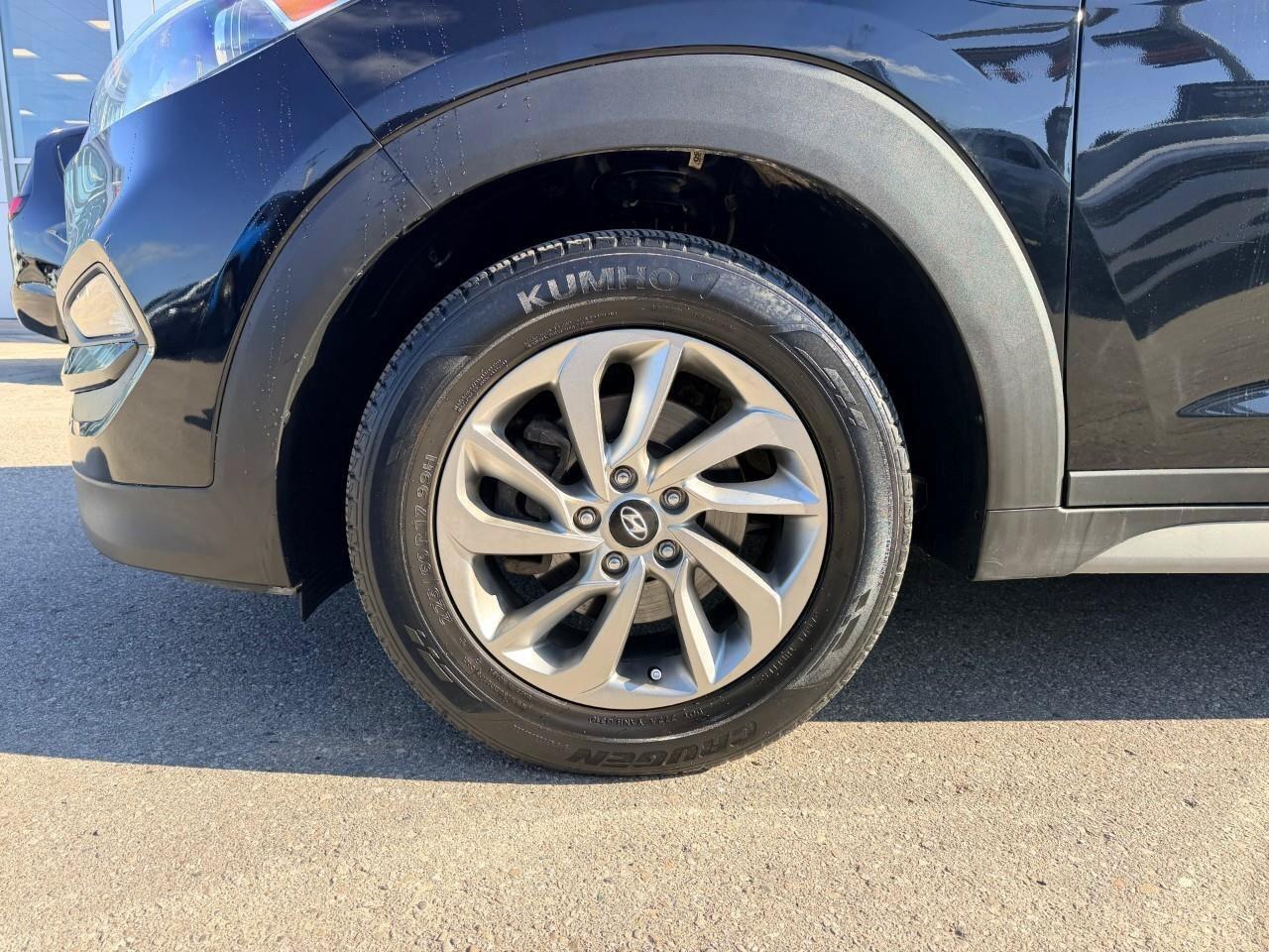 2018 Hyundai Tucson 2.0L Luxury AWD Photo