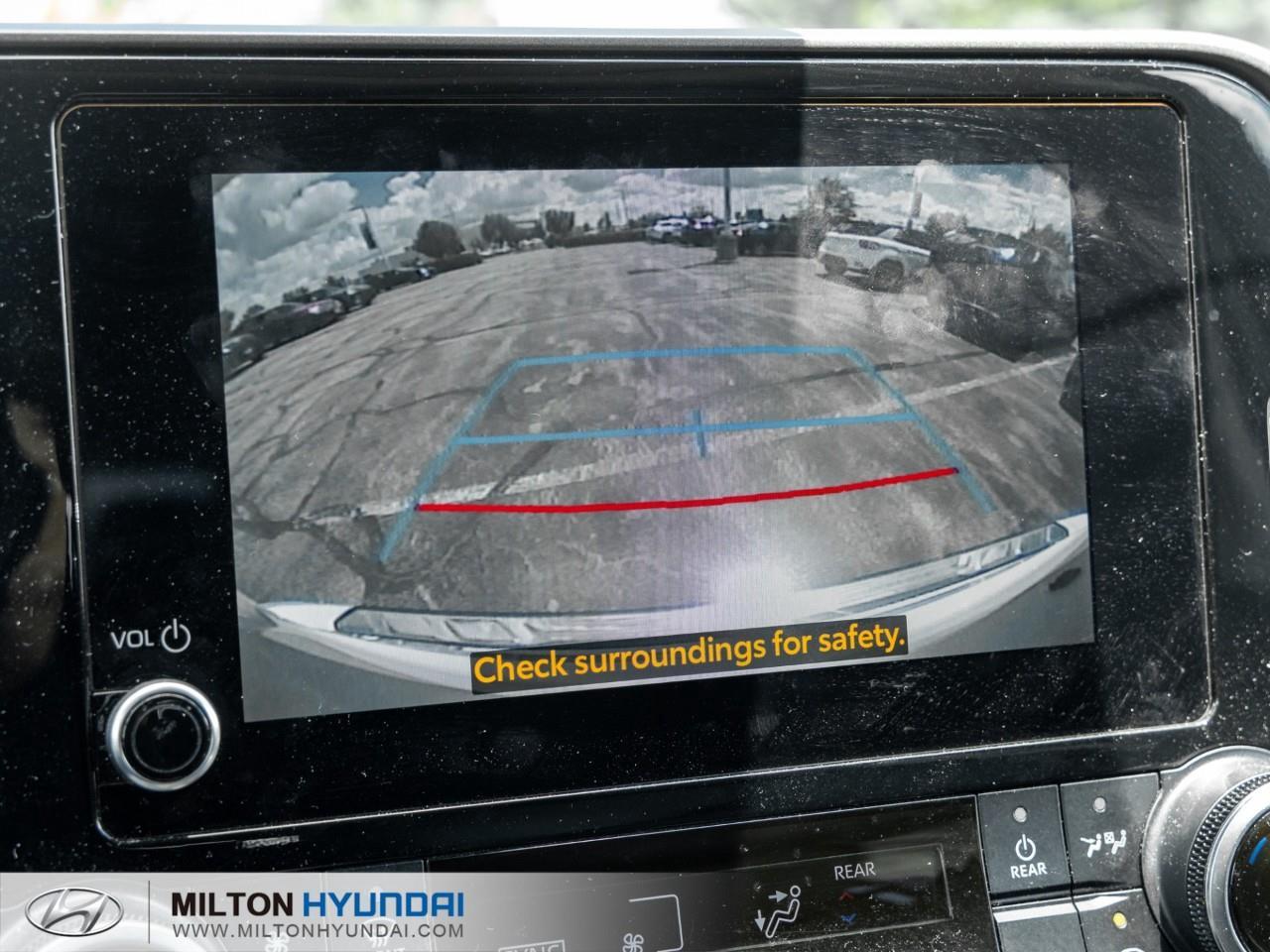 2024 Toyota Highlander XLE 4dr All-wheel Drive Photo