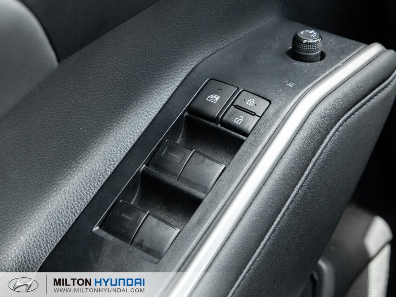 2024 Toyota Highlander XLE 4dr All-wheel Drive Photo