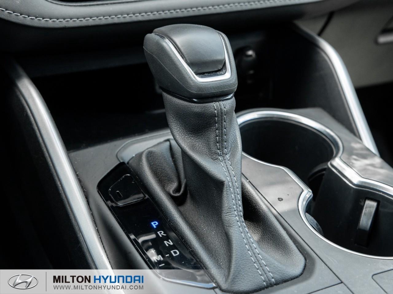 2024 Toyota Highlander XLE 4dr All-wheel Drive Photo
