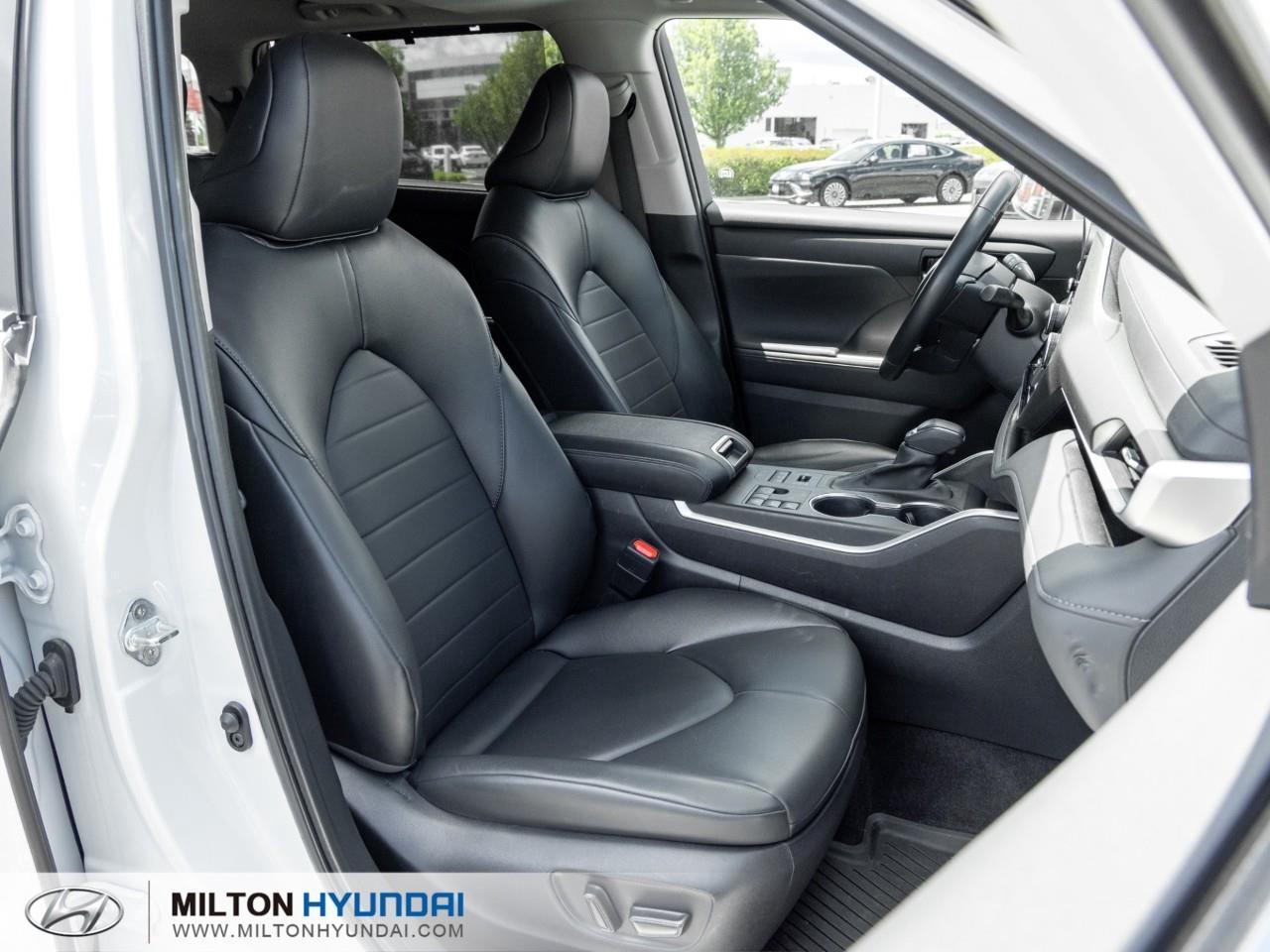 2024 Toyota Highlander XLE 4dr All-wheel Drive Photo