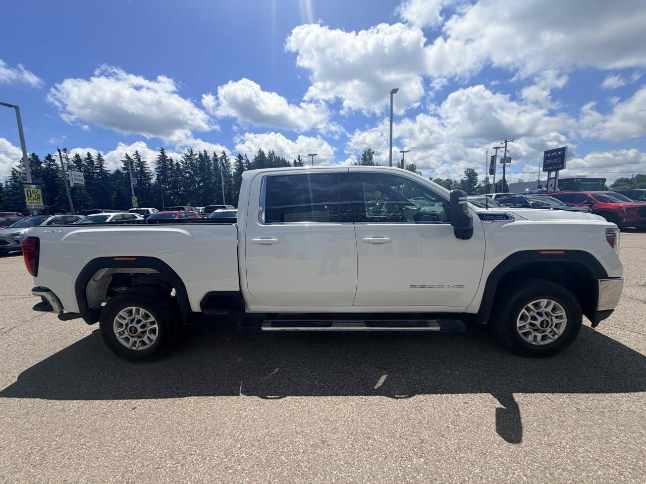 2021 GMC SIERRA 2500HD SLESLE, 6.6L V8, 4X4, ALLOYS, CLOTH, BENCH, MACMAS Photo