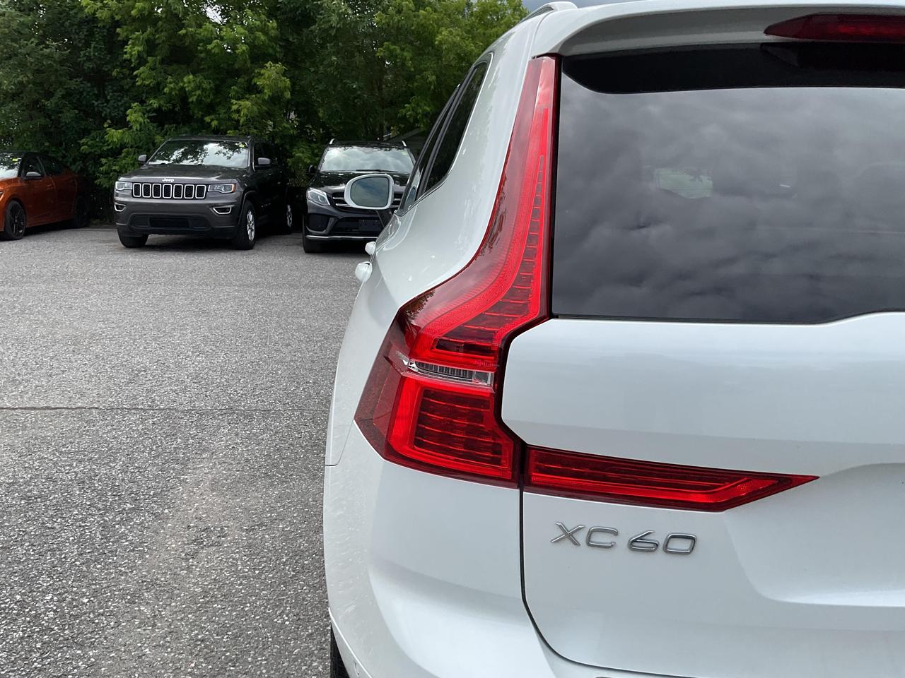 2023 Volvo XC60 B6 Plus Bright Theme 4dr All-Wheel Drive Sport Utility Photo