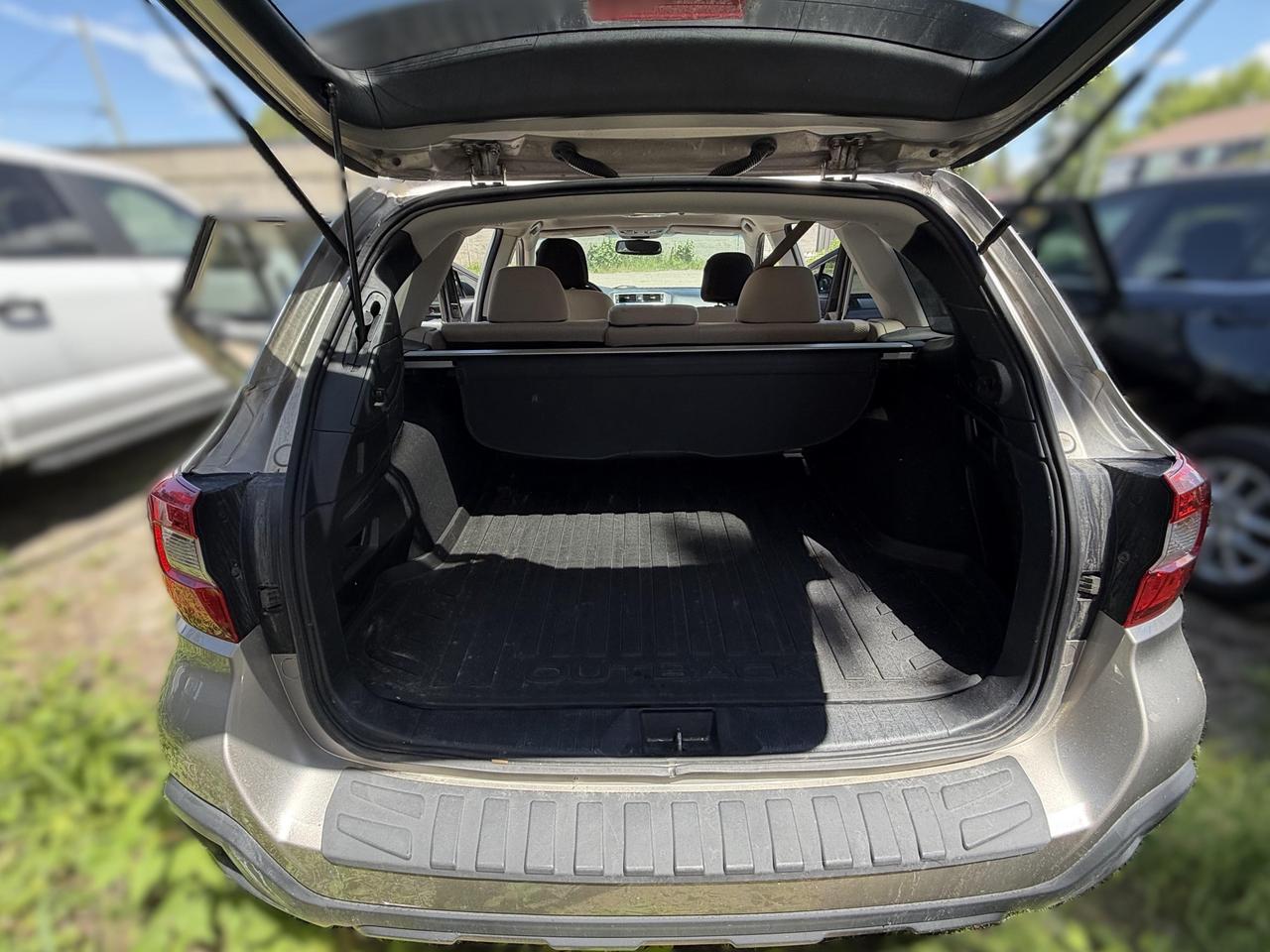 2018 Subaru Outback  Photo