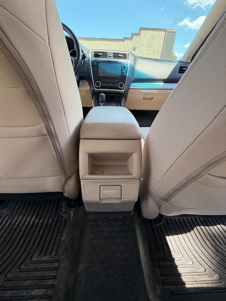 2018 Subaru Outback  Photo