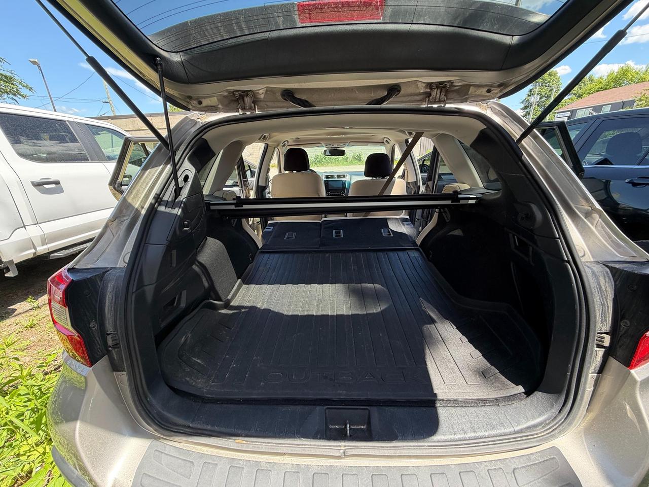 2018 Subaru Outback  Photo