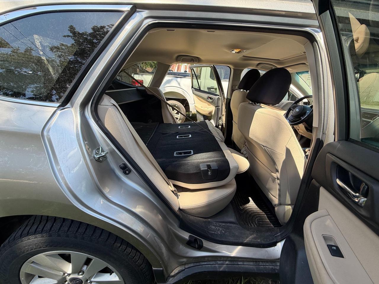 2018 Subaru Outback  Photo