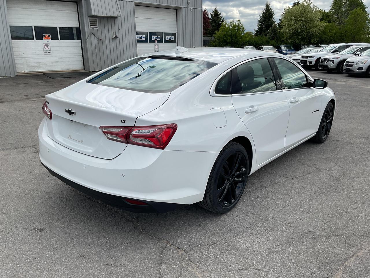 2024 Chevrolet Malibu 1LT 4dr Sedan Photo