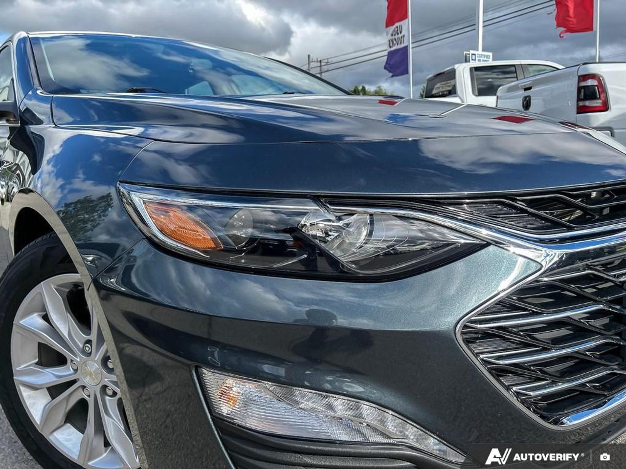 2019 Chevrolet Malibu LT 4dr SEDAN Photo