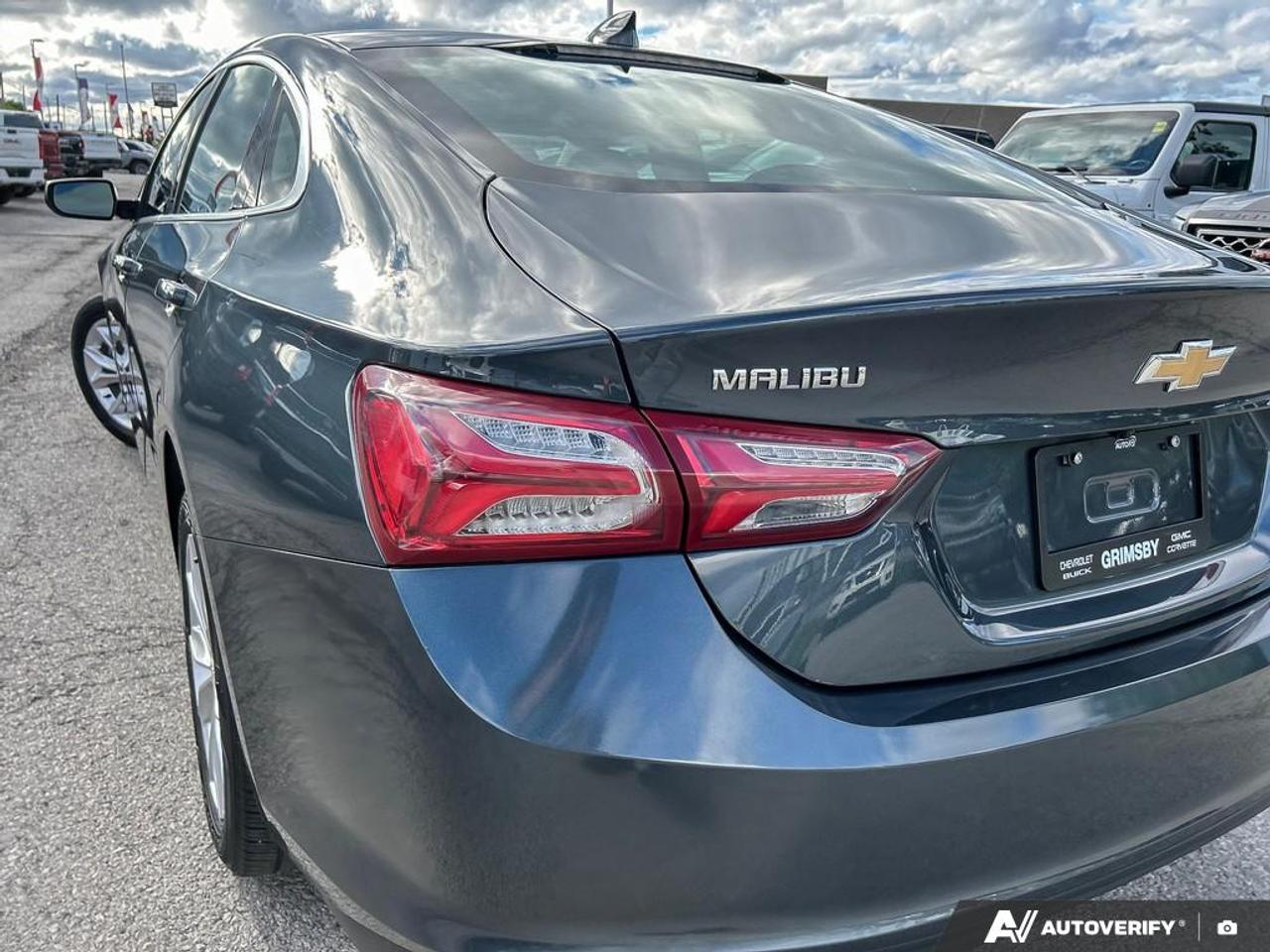 2019 Chevrolet Malibu LT 4dr SEDAN Photo