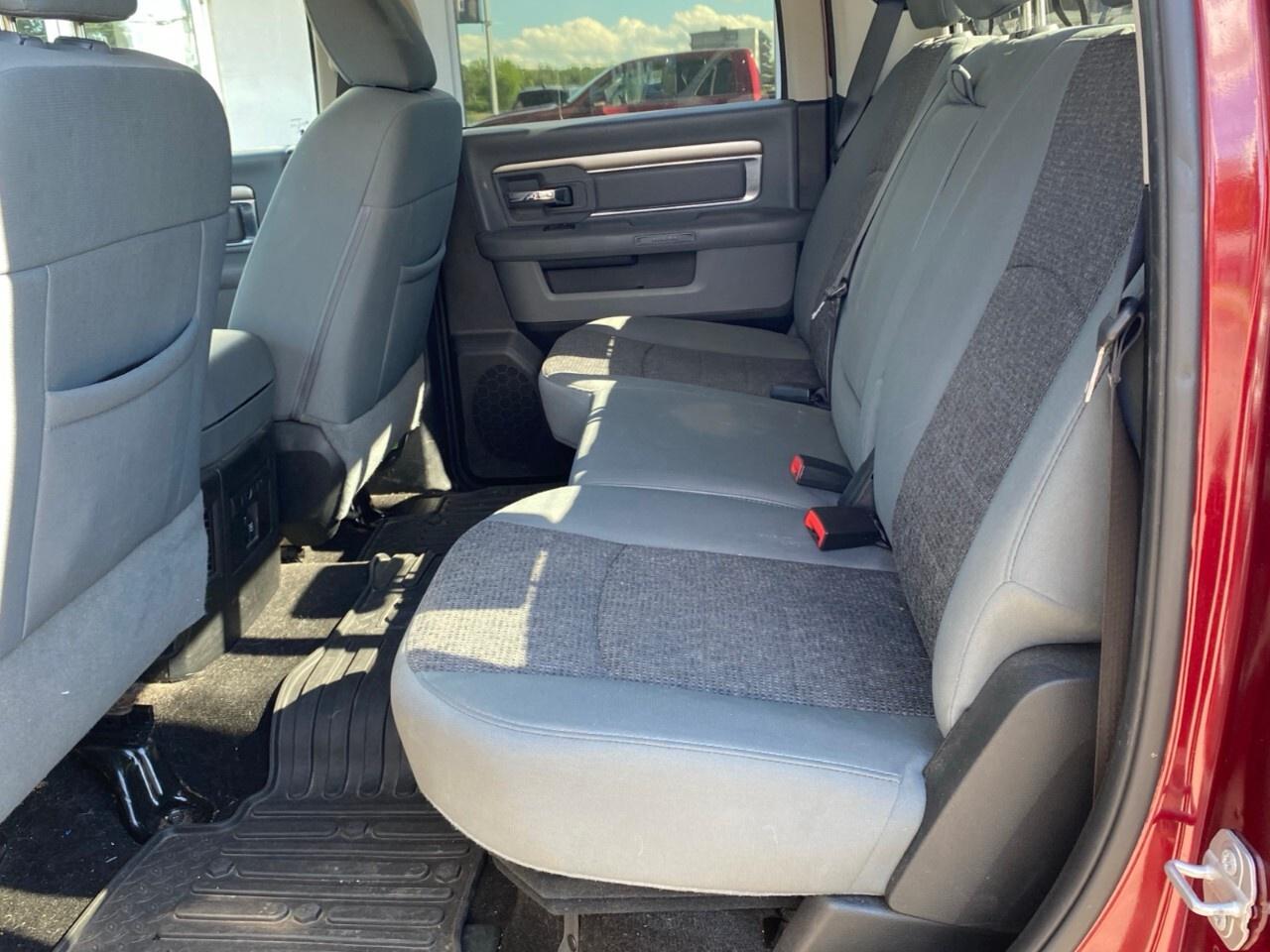 2017 RAM 1500 4WD Crew Cab 5.7 Ft Box SLT Photo