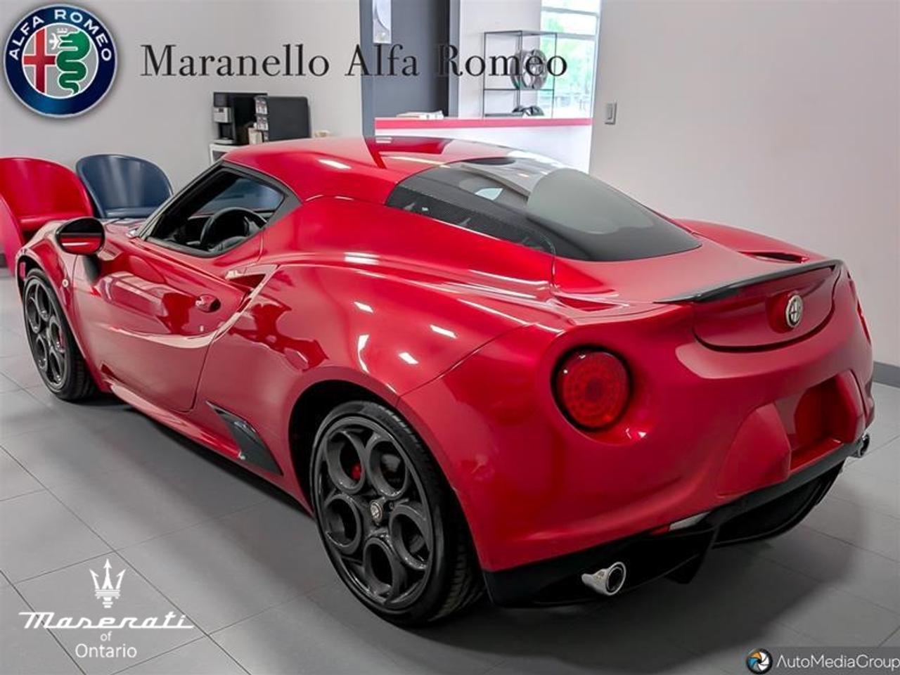 2015 Alfa Romeo 4C Launch Edition 2dr Coupe Photo3