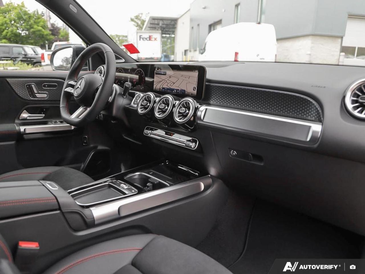 2026 Mercedes-Benz GLB 250 Base GLB 250 4dr All-Wheel Drive 4MATIC Photo