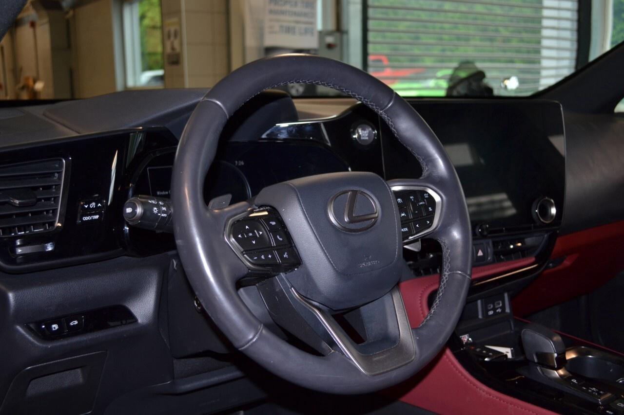 2024 Lexus NX 350 LUXURY Photo