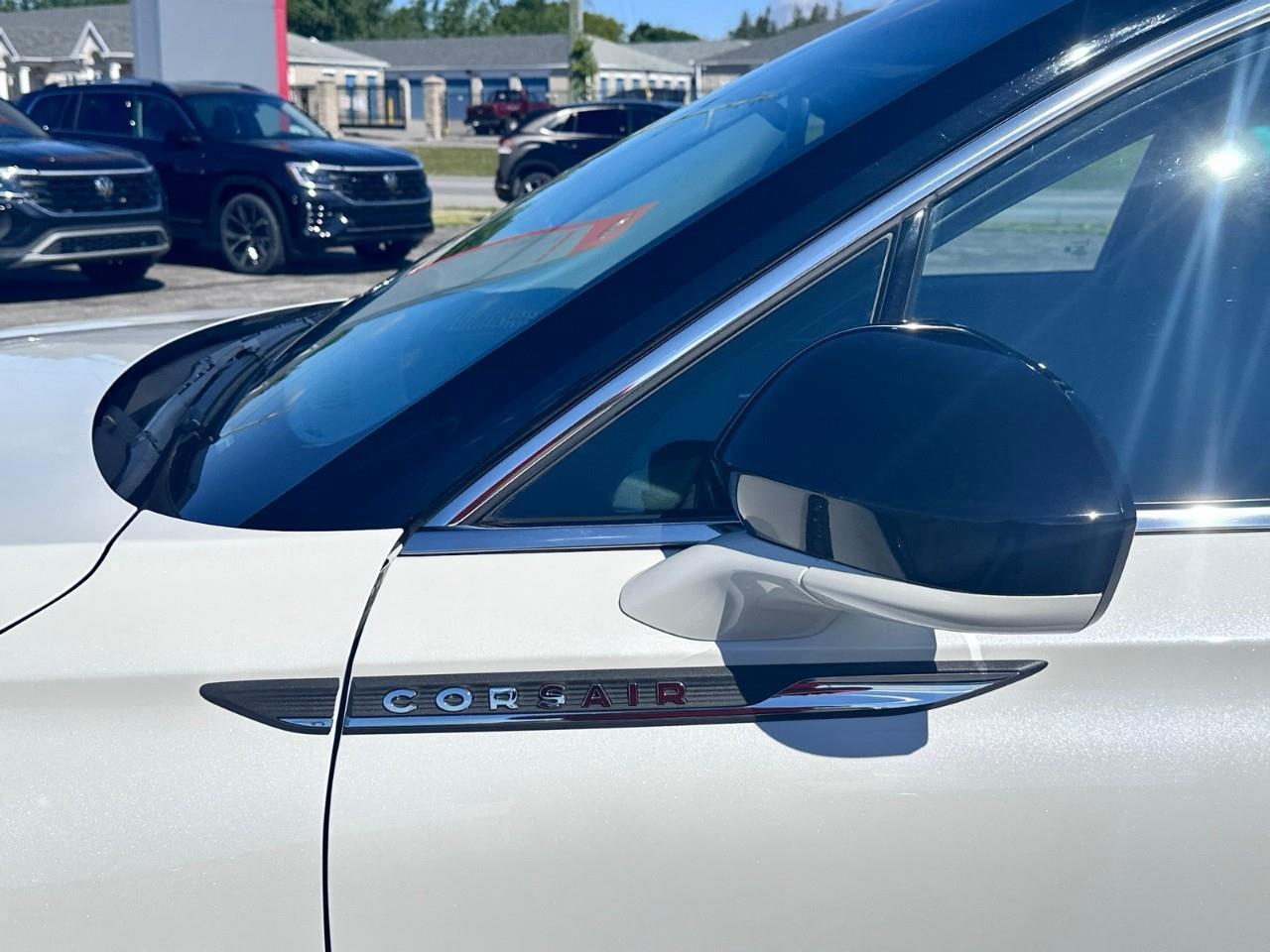 2020 Lincoln Corsair Standard Photo2