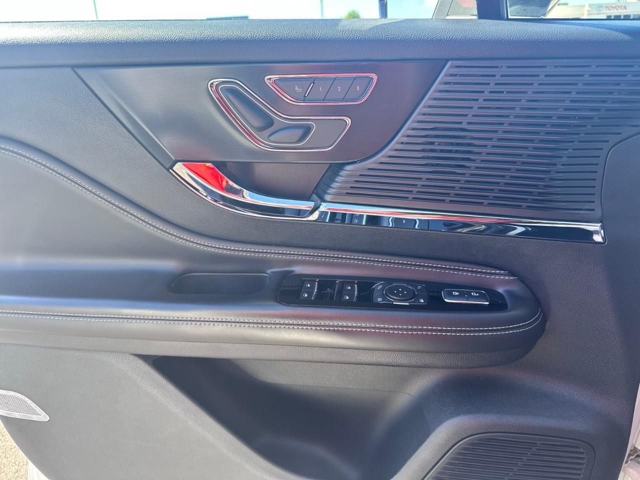 2020 Lincoln Corsair Standard Photo