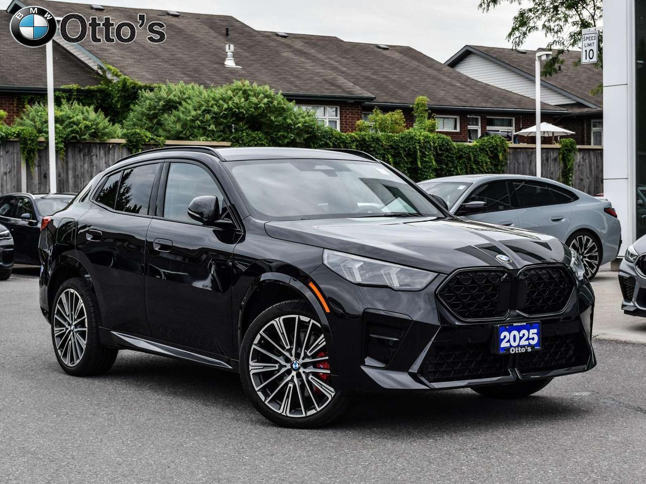 2025 BMW X2 xDrive28i Premium Enhanced M Sport Pro Photo0