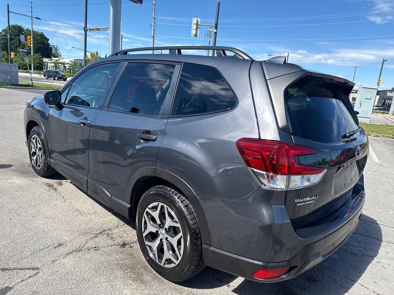 2023 Subaru Forester Touring 4dr All-Wheel Drive Photo