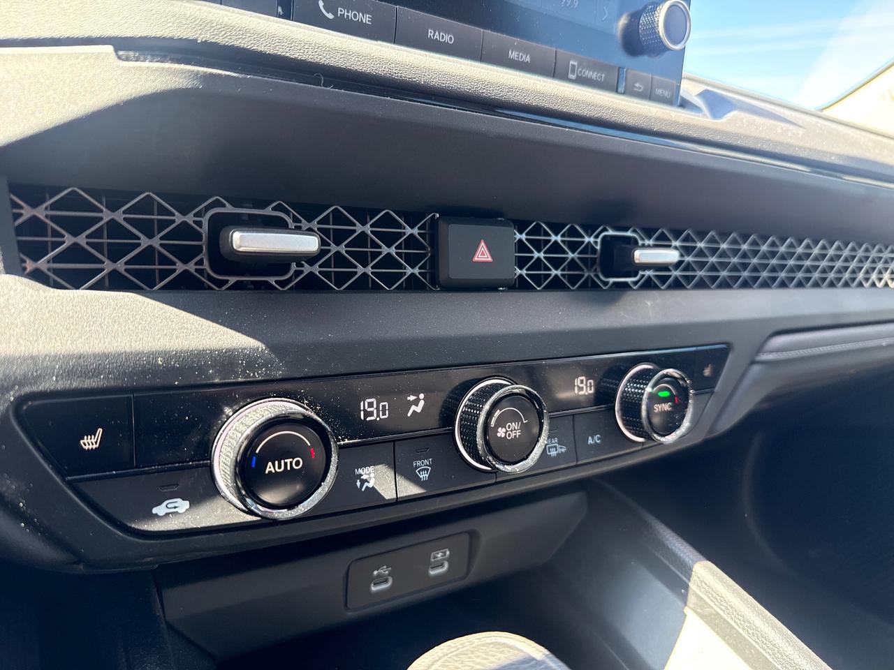 2024 Honda Accord EX 4DR SEDAN Photo