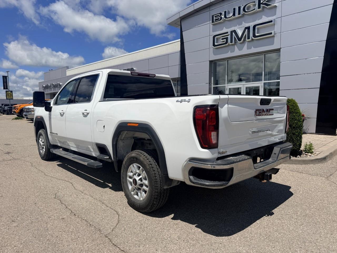 2021 GMC SIERRA 2500HD SLESLE, 6.6L V8, 4X4, ALLOYS, CLOTH, BENCH, MACMAS Photo