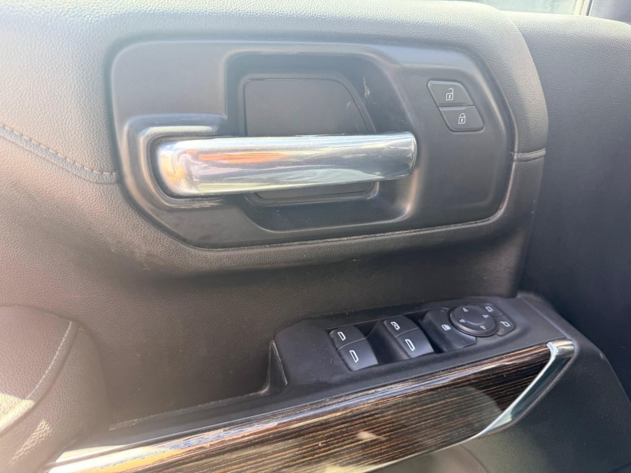 2021 GMC SIERRA 2500HD SLESLE, 6.6L V8, 4X4, ALLOYS, CLOTH, BENCH, MACMAS Photo