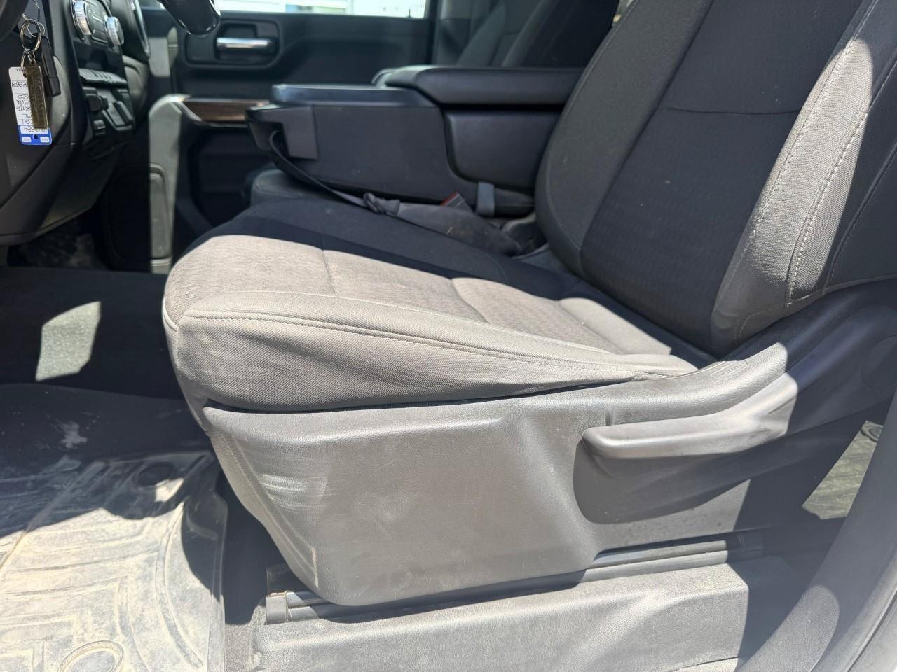 2021 GMC SIERRA 2500HD SLESLE, 6.6L V8, 4X4, ALLOYS, CLOTH, BENCH, MACMAS Photo