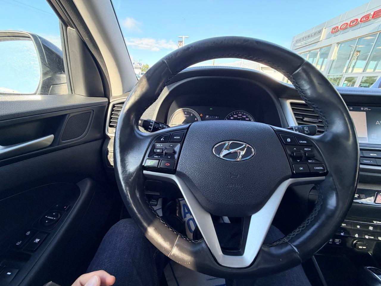 2018 Hyundai Tucson 2.0L Luxury AWD Photo