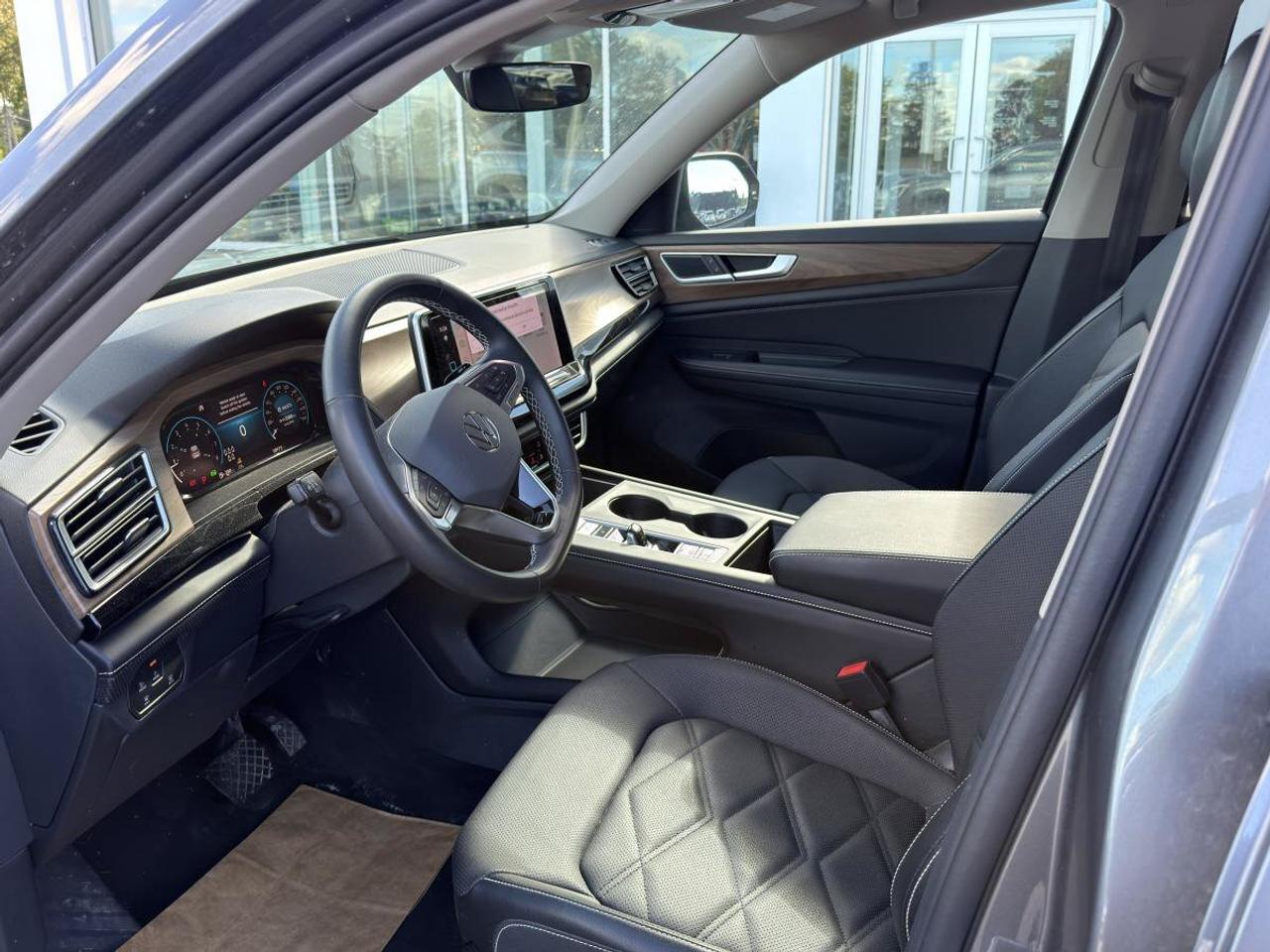 2024 Volkswagen Atlas Comfortline 2.0 TSI 4MOTION Photo