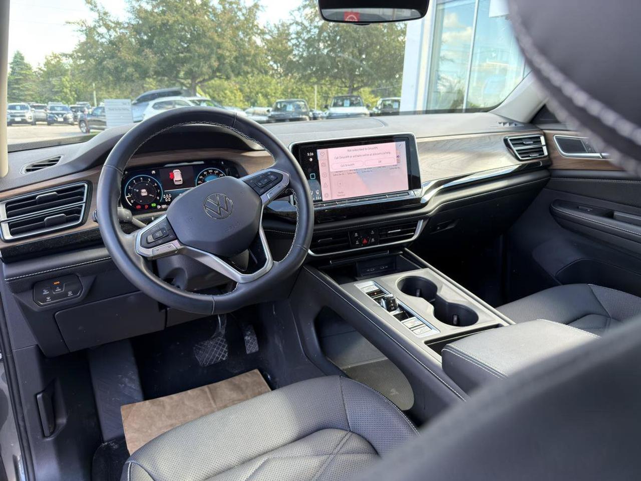 2024 Volkswagen Atlas Comfortline 2.0 TSI 4MOTION Photo